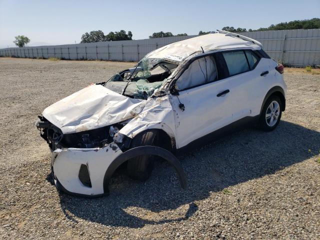  Salvage Nissan Kicks