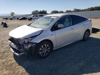  Salvage Toyota Prius