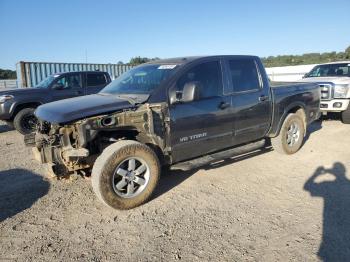  Salvage Nissan Titan