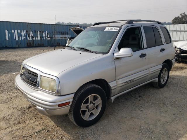  Salvage Chevrolet Tracker