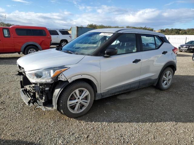  Salvage Nissan Kicks