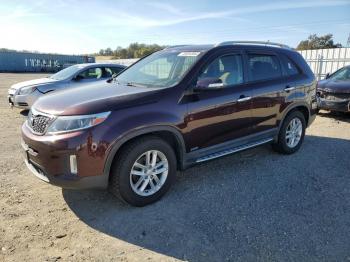  Salvage Kia Sorento