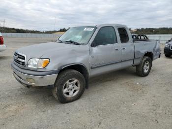  Salvage Toyota Tundra