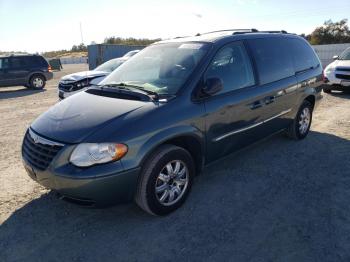  Salvage Chrysler Minivan