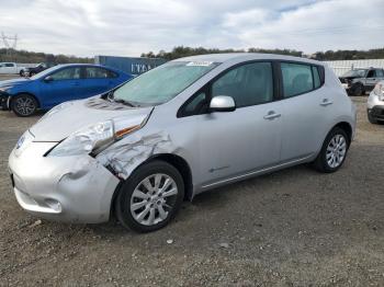  Salvage Nissan LEAF