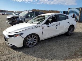  Salvage Mazda 3