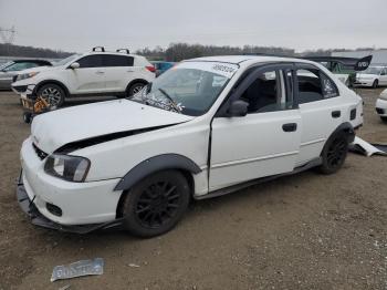  Salvage Hyundai ACCENT