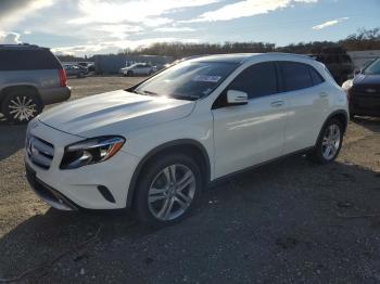  Salvage Mercedes-Benz GLA