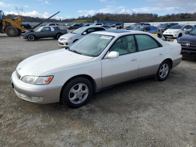  Salvage Lexus Es