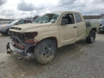  Salvage Toyota Tundra