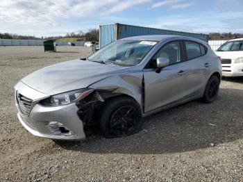  Salvage Mazda 3