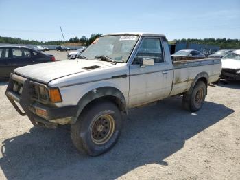  Salvage Datsun 720