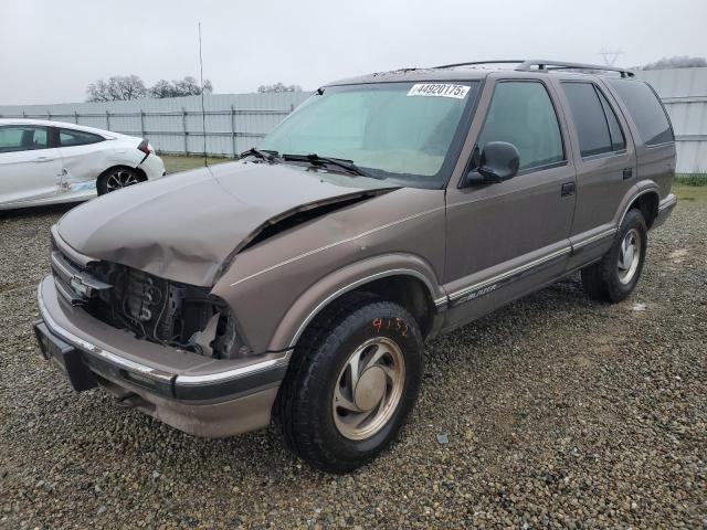  Salvage Chevrolet Blazer