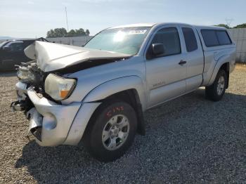  Salvage Toyota Tacoma