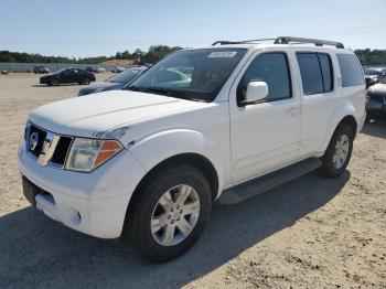  Salvage Nissan Pathfinder