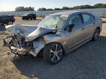  Salvage Subaru Legacy