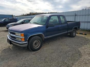  Salvage Chevrolet Gmt