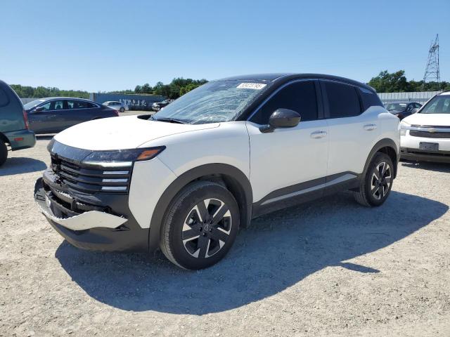  Salvage Nissan Kicks