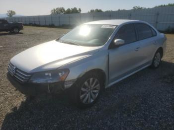  Salvage Volkswagen Passat