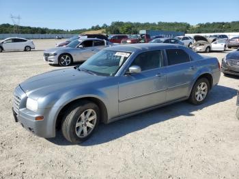  Salvage Chrysler 300
