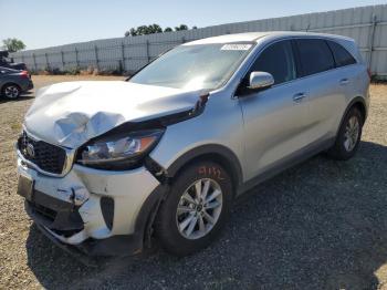  Salvage Kia Sorento