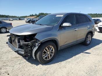 Salvage Kia Sorento