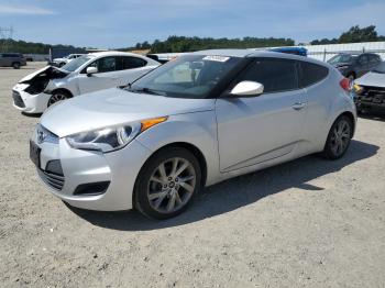  Salvage Hyundai VELOSTER