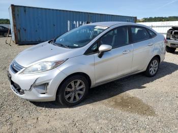  Salvage Ford Fiesta