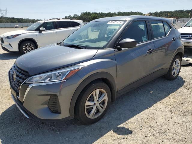  Salvage Nissan Kicks