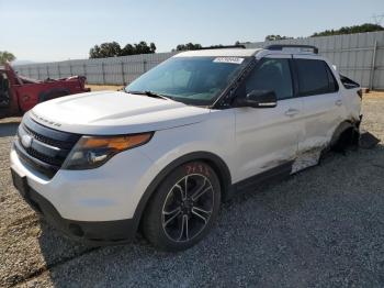  Salvage Ford Explorer