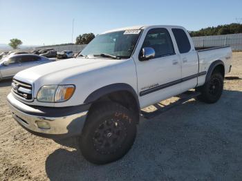  Salvage Toyota Tundra