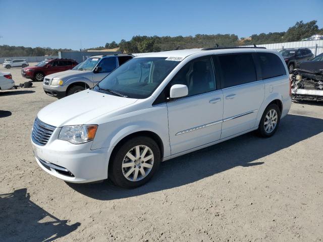  Salvage Chrysler Minivan
