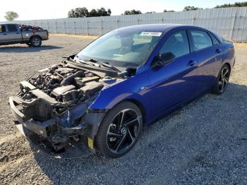  Salvage Hyundai ELANTRA