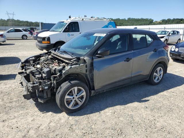  Salvage Nissan Kicks