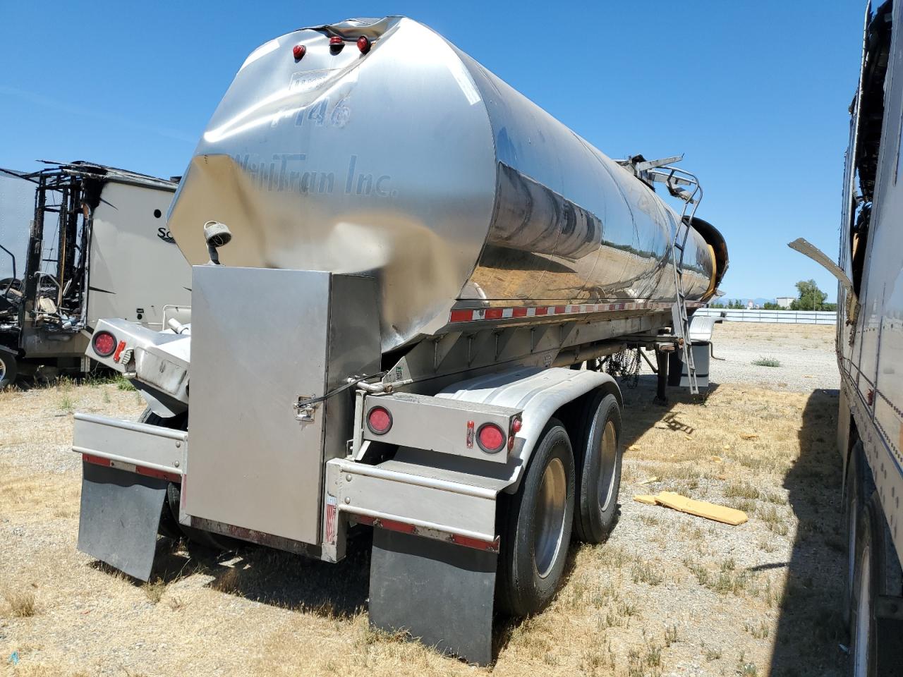 Walker Tanker Image 9