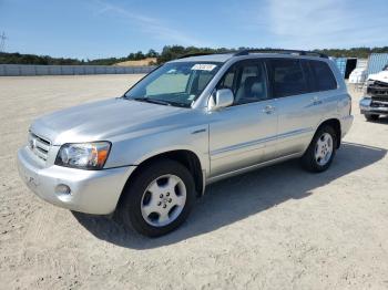  Salvage Toyota Highlander