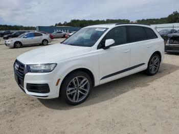  Salvage Audi Q7
