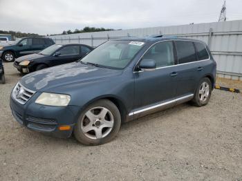 Salvage Volkswagen Touareg