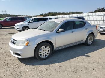  Salvage Dodge Avenger