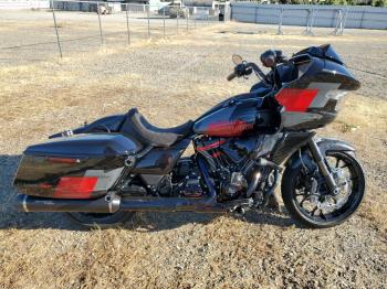  Salvage Harley-Davidson Fltrxstse