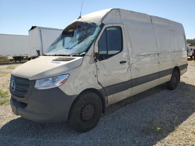  Salvage Mercedes-Benz Sprinter