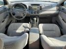 Toyota Camry Le Image 7