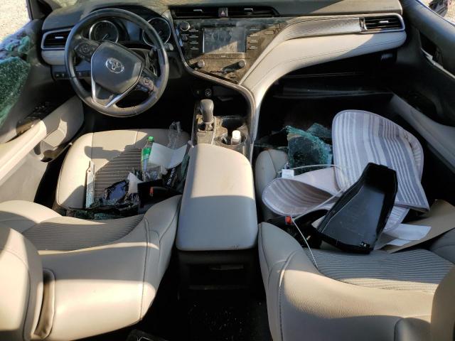 Toyota Camry Se Image 3