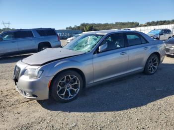  Salvage Chrysler 300