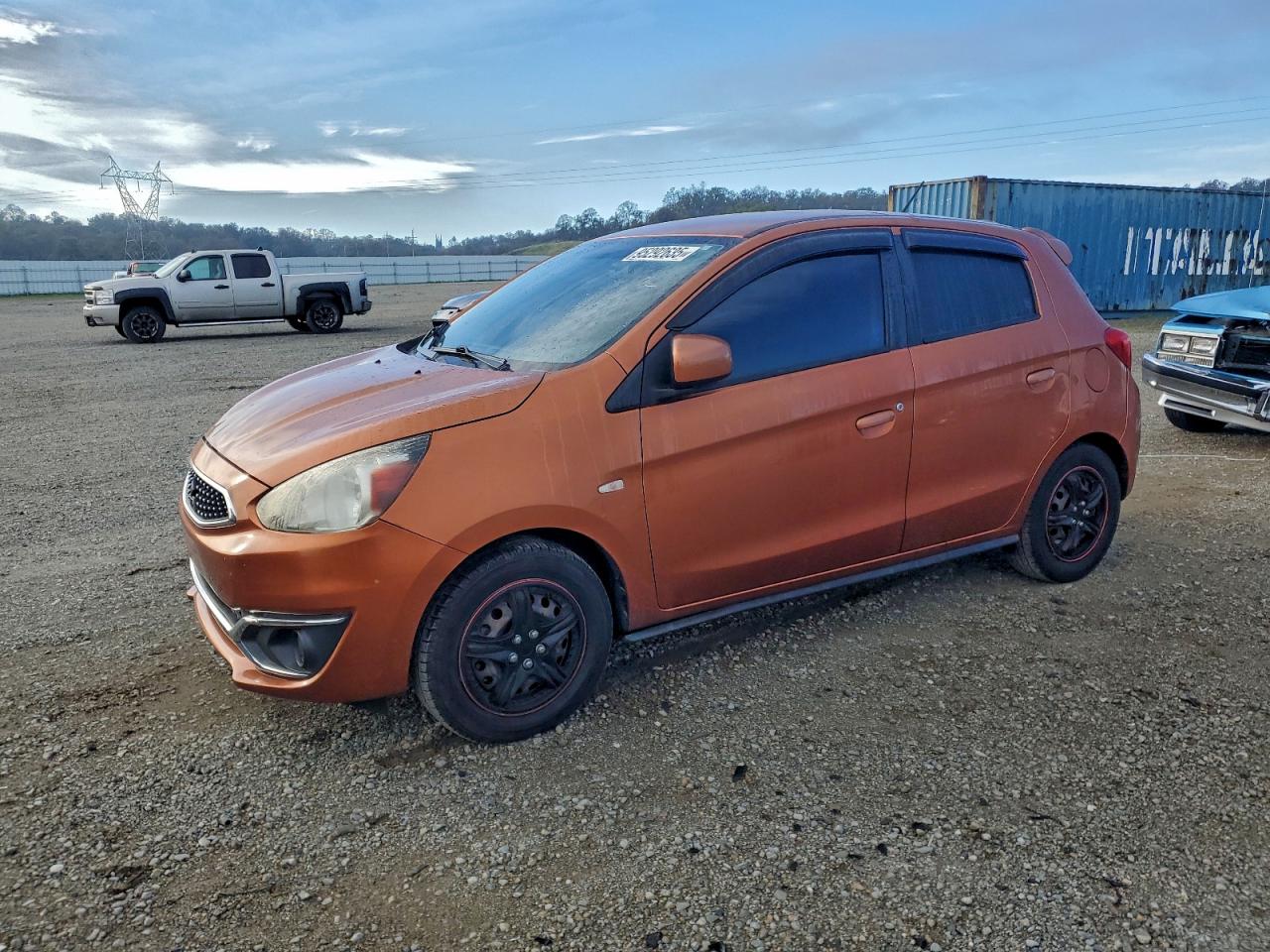 Mitsubishi Mirage Es Image 1