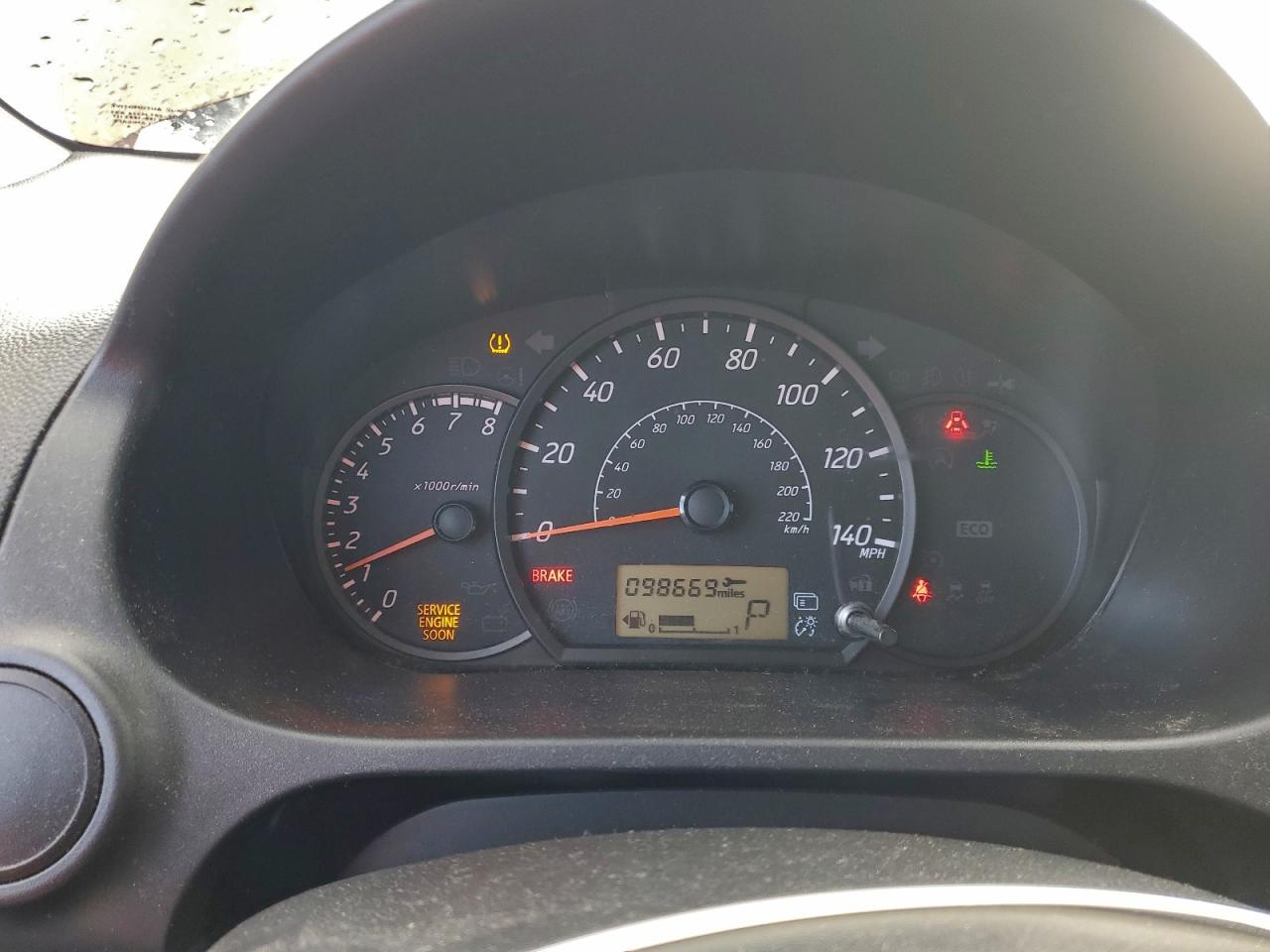 Mitsubishi Mirage Es Image 5