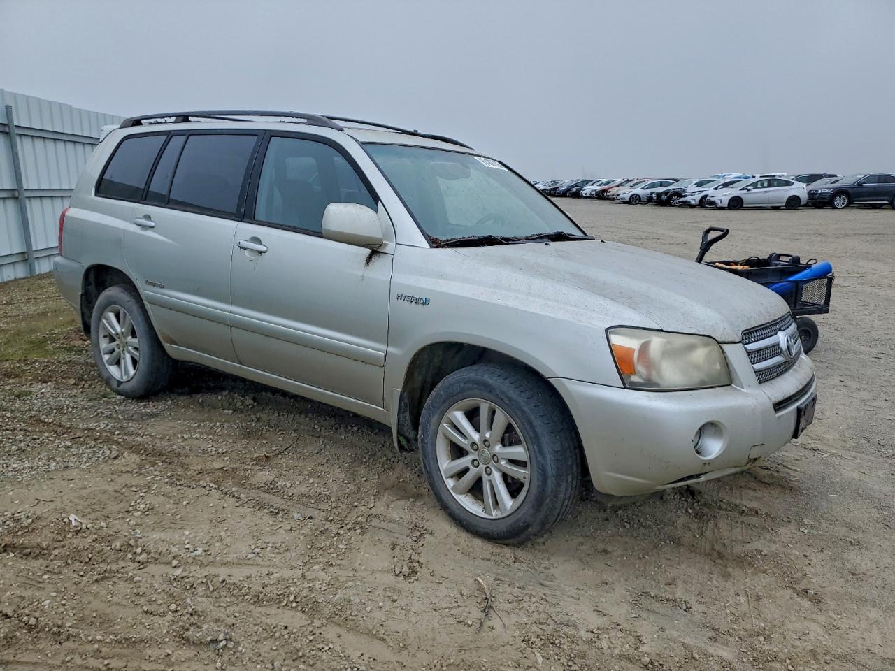 Toyota Highlander Hybrid Image 3