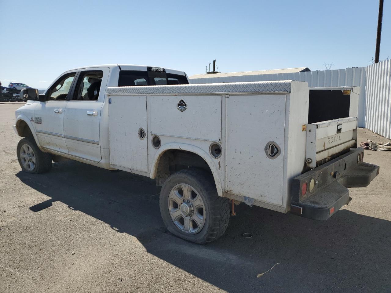 Ram 2500 Laramie Image 2