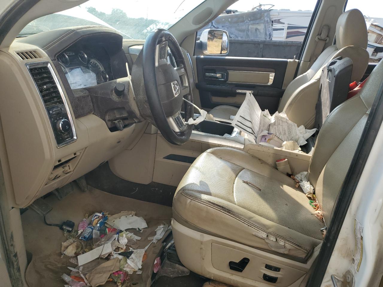 Ram 2500 Laramie Image 8