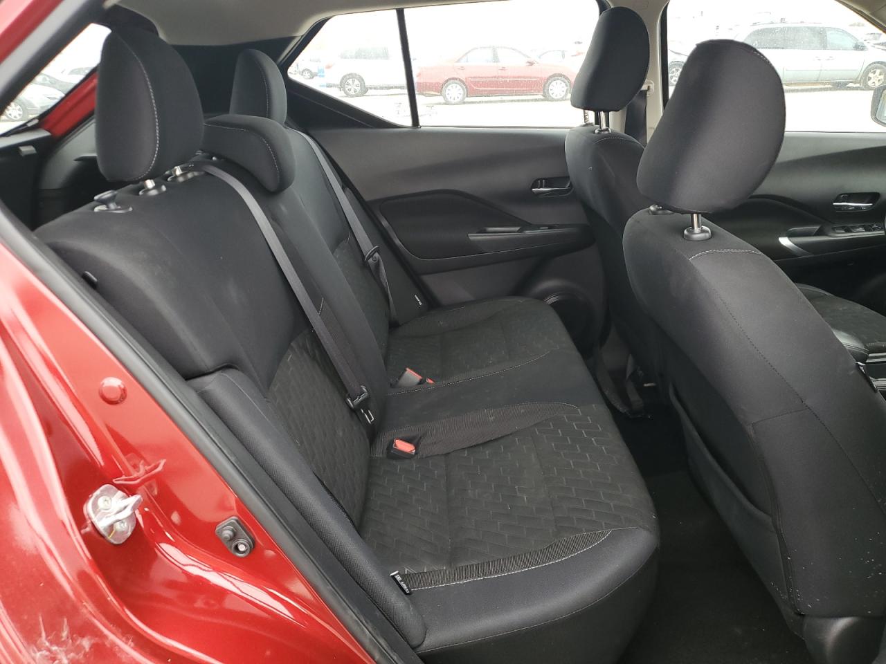 Nissan Kicks Sv Image 14